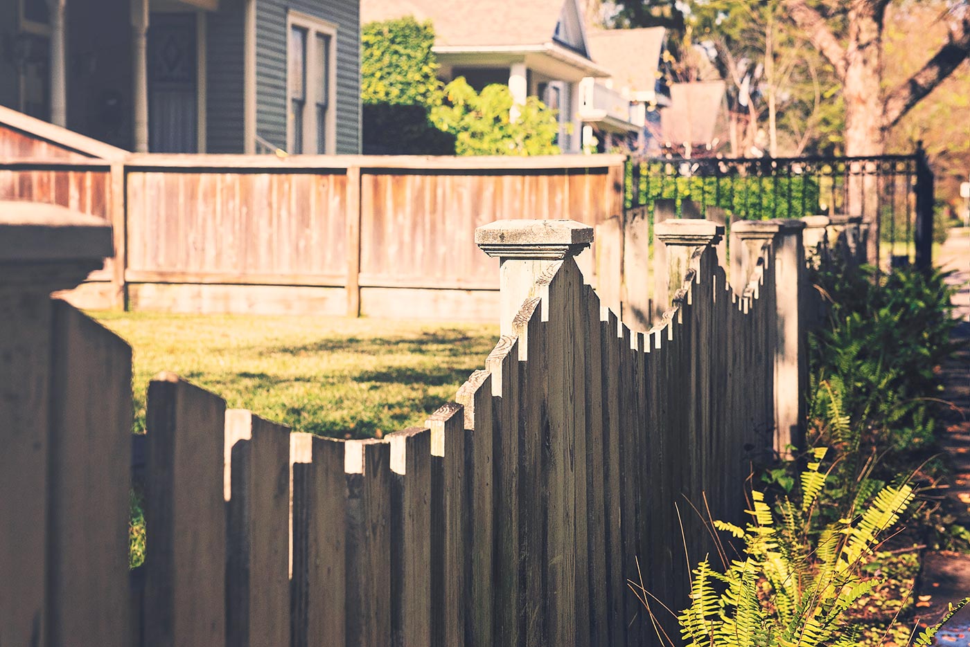 hello-little-chickadee_t20_kn3bpx